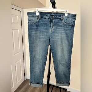GAP Straight Leg Jeans - Medium Blue Wash